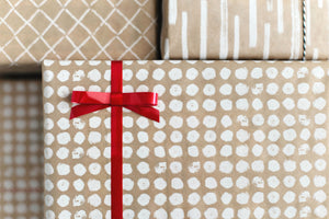 No More Fruitcake: Gifts Everyone Likes